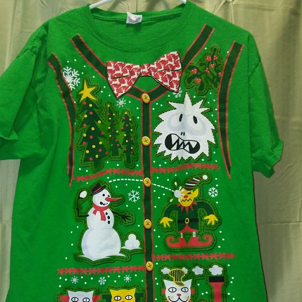 Green Christmas Tee